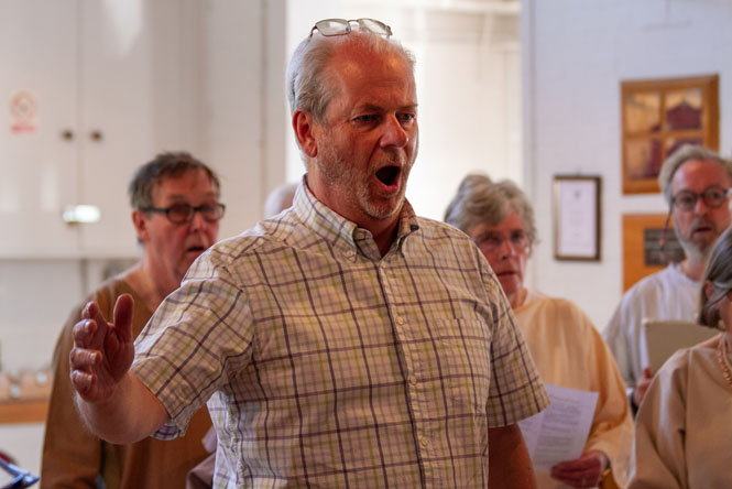 jpeg of Simon Wilson as Zurga