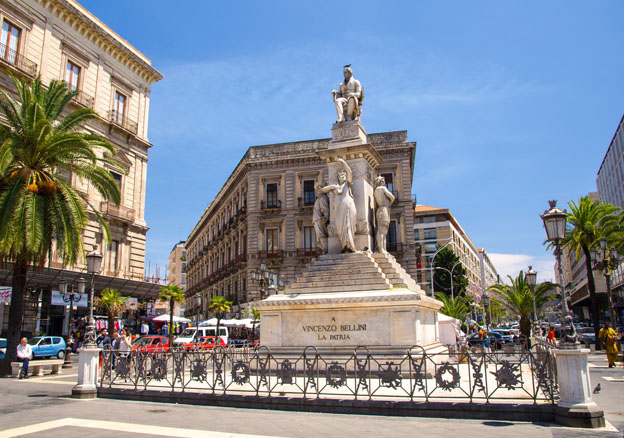 Monument to Bellini in Catania